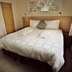 Отель Lochend Serviced Apartments Великобритания, Эдинбург - отзывы, цены и фото номеров - забронировать отель Lochend Serviced Apartments онлайн комната для гостей фото 5