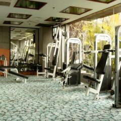 Отель Grand Mercure Bangkok Fortune фитнесс-зал фото 4