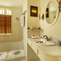 Отель Hoi An Garden Palace & Spa ванная