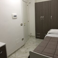 Отель Villa Celeste B&B Понтеканьяно сейф в номере