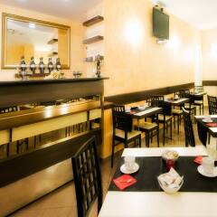 Hotel Bright гостиничный бар