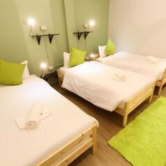 Folk Poshtel Bangkok – Hostel Бангкок комната для гостей фото 3