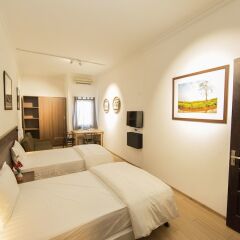 Отель Best Residence in Hanoi Centre сейф в номере