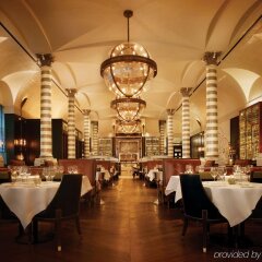 Отель Corinthia Hotel London Великобритания, Лондон - отзывы, цены и фото номеров - забронировать отель Corinthia Hotel London онлайн питание фото 2