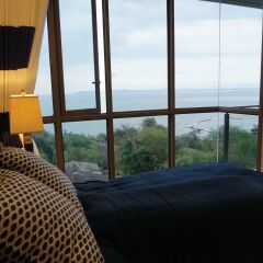 Отель Baan Plai Haad Beachfront Condominium Паттайя комната для гостей фото 5