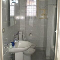 Отель B&B Bologna Old Town and Guest House Италия, Болонья - отзывы, цены и фото номеров - забронировать отель B&B Bologna Old Town and Guest House онлайн ванная фото 2