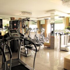 May Hotel фитнесс-зал фото 2