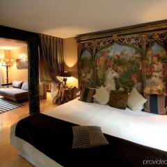 Отель Cour Des Loges Hotel Франция, Лион - 1 отзыв об отеле, цены и фото номеров - забронировать отель Cour Des Loges Hotel онлайн комната для гостей