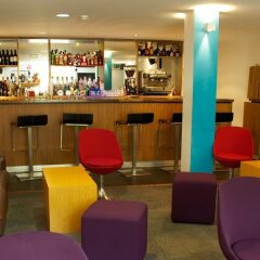 Umi Hotel Bayswater гостиничный бар