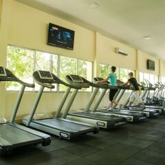 Отель Sokha Beach Resort фитнесс-зал фото 2