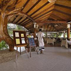 Отель Maayafushi Resort Маафуши бассейн