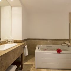 Отель Reflect Krystal Grand Los Cabos - All Inclusive спа