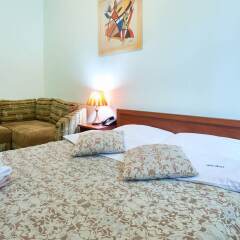 Гостиница Home-Hotel Bolshaya Zhitomirskaya 4-V Украина, Киев - отзывы, цены и фото номеров - забронировать гостиницу Home-Hotel Bolshaya Zhitomirskaya 4-V онлайн фото 8
