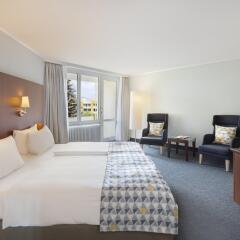 Отель Holiday Inn Munich - South комната для гостей