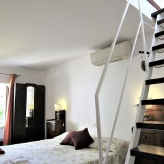 Отель La Casa delle Fate Сиракуза сейф в номере