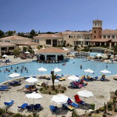 Отель Avanti Holiday Village пляж фото 2