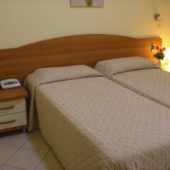 Hotel Ristorante Sbranetta Роццано комната для гостей фото 5