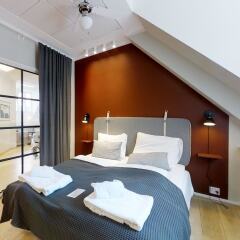 Отель Stylish 4 bed+2bath by Kgs. Have комната для гостей фото 3