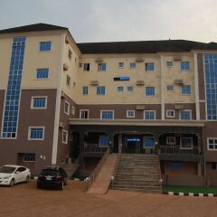 Отель Golden Valley Hotel Enugu Нигерия, Нсукка - отзывы, цены и фото номеров - забронировать отель Golden Valley Hotel Enugu онлайн фото 3