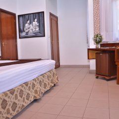 Hotel Chez Lando in Kigali, Rwanda from 131$, photos, reviews - zenhotels.com guestroom