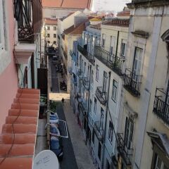 Апартаменты LX4U Apartments - Bairro Alto балкон