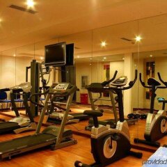 Отель Shanghai Baron Business Hotel Китай, Шанхай - отзывы, цены и фото номеров - забронировать отель Shanghai Baron Business Hotel онлайн фитнесс-зал