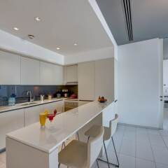 Апартаменты J5 Holiday Homes 1 BR Apartment в номере