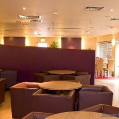 Отель Premier Inn Watford Central интерьер отеля фото 2