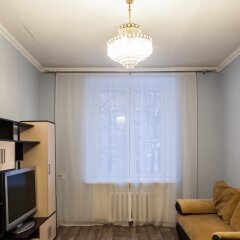 Гостиница Domumetro on Leninskii prospeckt комната для гостей фото 5