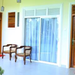 Отель Nature Resort Tissamaharama комната для гостей