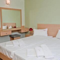 Отель Liza Mary Hotel Греция, Милопотамос - отзывы, цены и фото номеров - забронировать отель Liza Mary Hotel онлайн комната для гостей фото 2