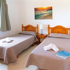 Отель Apartamentos Mar Blanca комната для гостей фото 4