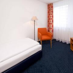 Отель ACHAT Comfort Hotel Dresden Altstadt Германия, Дрезден - 6 отзывов об отеле, цены и фото номеров - забронировать отель ACHAT Comfort Hotel Dresden Altstadt онлайн удобства в номере фото 2