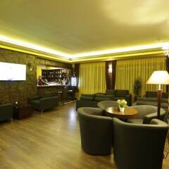 Отель Nairi SPA Resorts Hotel Армения, Анкаван - отзывы, цены и фото номеров - забронировать отель Nairi SPA Resorts Hotel онлайн интерьер отеля фото 3