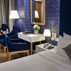Hanoi Bonsella Prestige Hotel & Spa комната для гостей фото 4