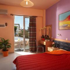 Отель Marietta Aparthotel комната для гостей фото 2