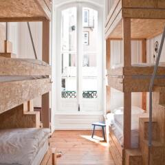 The Independente Hostel & Suites Лиссабон комната для гостей фото 2