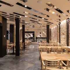 Hotel Barcelona House питание