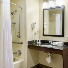 Отель Quality Inn Vicksburg ванная