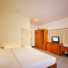 Отель Krabi Grand Place Hotel Таиланд, Краби - отзывы, цены и фото номеров - забронировать отель Krabi Grand Place Hotel онлайн удобства в номере фото 2