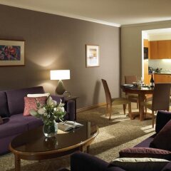 Апартаменты Marriott Executive Apartments European Quarter Брюссель комната для гостей фото 2