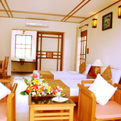 Отель Riverside Bamboo Resort Hoi An