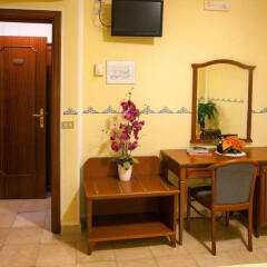 Amalfi Hotel в номере