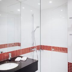 Отель Angelo By Vienna House Katowice Польша, Катовице - отзывы, цены и фото номеров - забронировать отель Angelo By Vienna House Katowice онлайн ванная фото 2