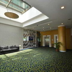 Aqueen Hotel Lavender
