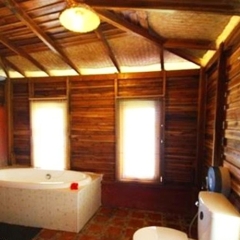 Отель Koh Jum Resort ванная