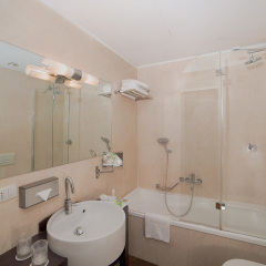 Отель NH Collection Roma Giustiniano ванная фото 2
