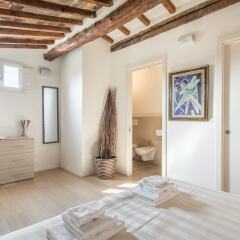 Отель San Frediano Moderno комната для гостей фото 2