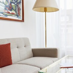 Отель Living Hotel Nürnberg by Derag Германия, Нюрнберг - 2 отзыва об отеле, цены и фото номеров - забронировать отель Living Hotel Nürnberg by Derag онлайн комната для гостей фото 5