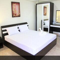 Апартаменты Noble Residence Serviced Apartment Паттайя сейф в номере